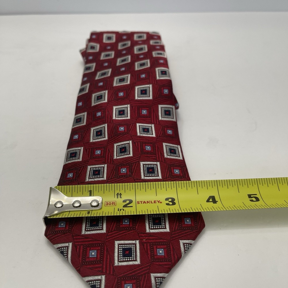 Jos‎ A Bank Signature Collection Red Silk Tie Geometric Squares 3.5" Wide - Picture 2 of 4